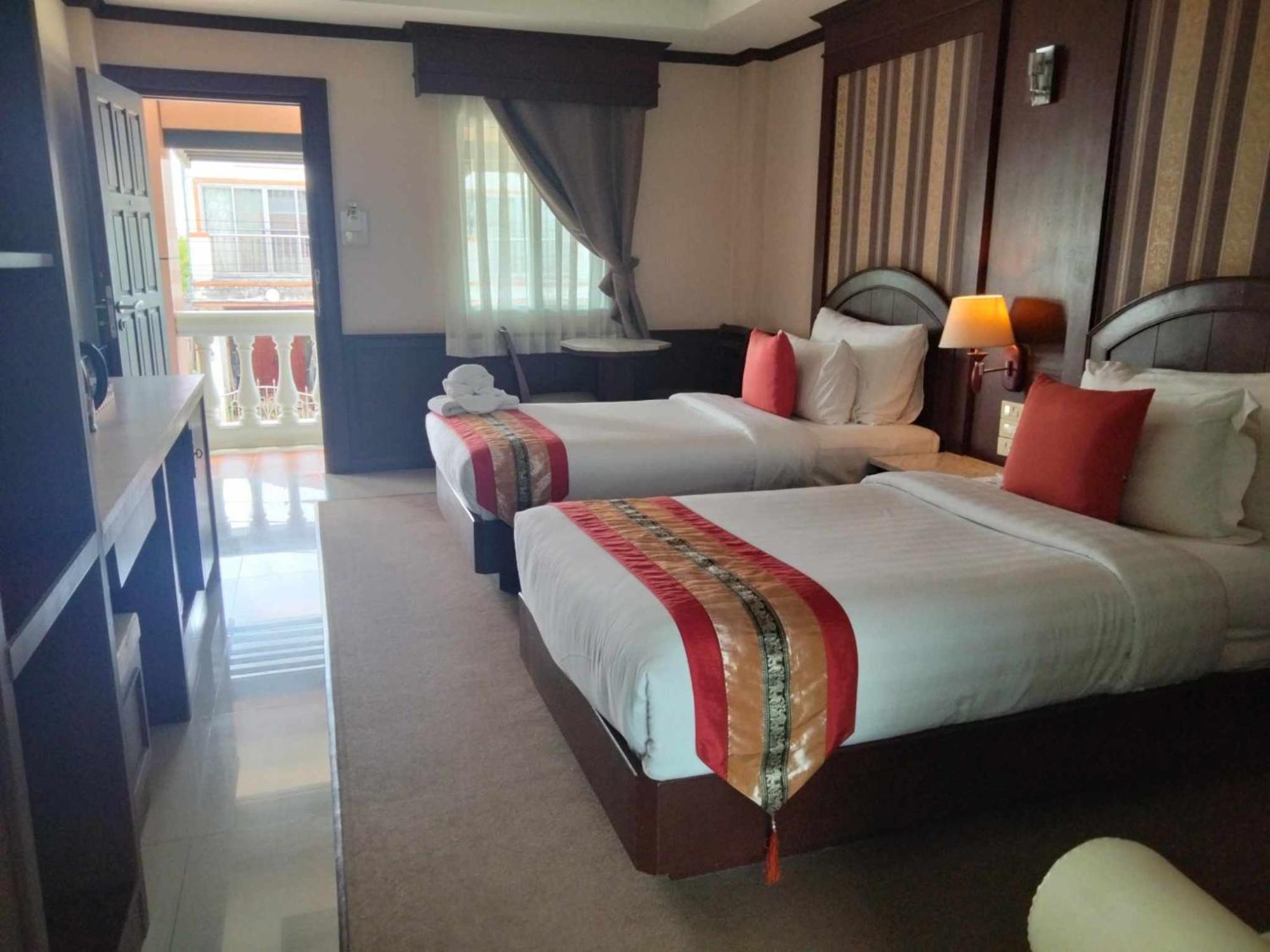 The Lion King Hotel Udonthani Екстериор снимка