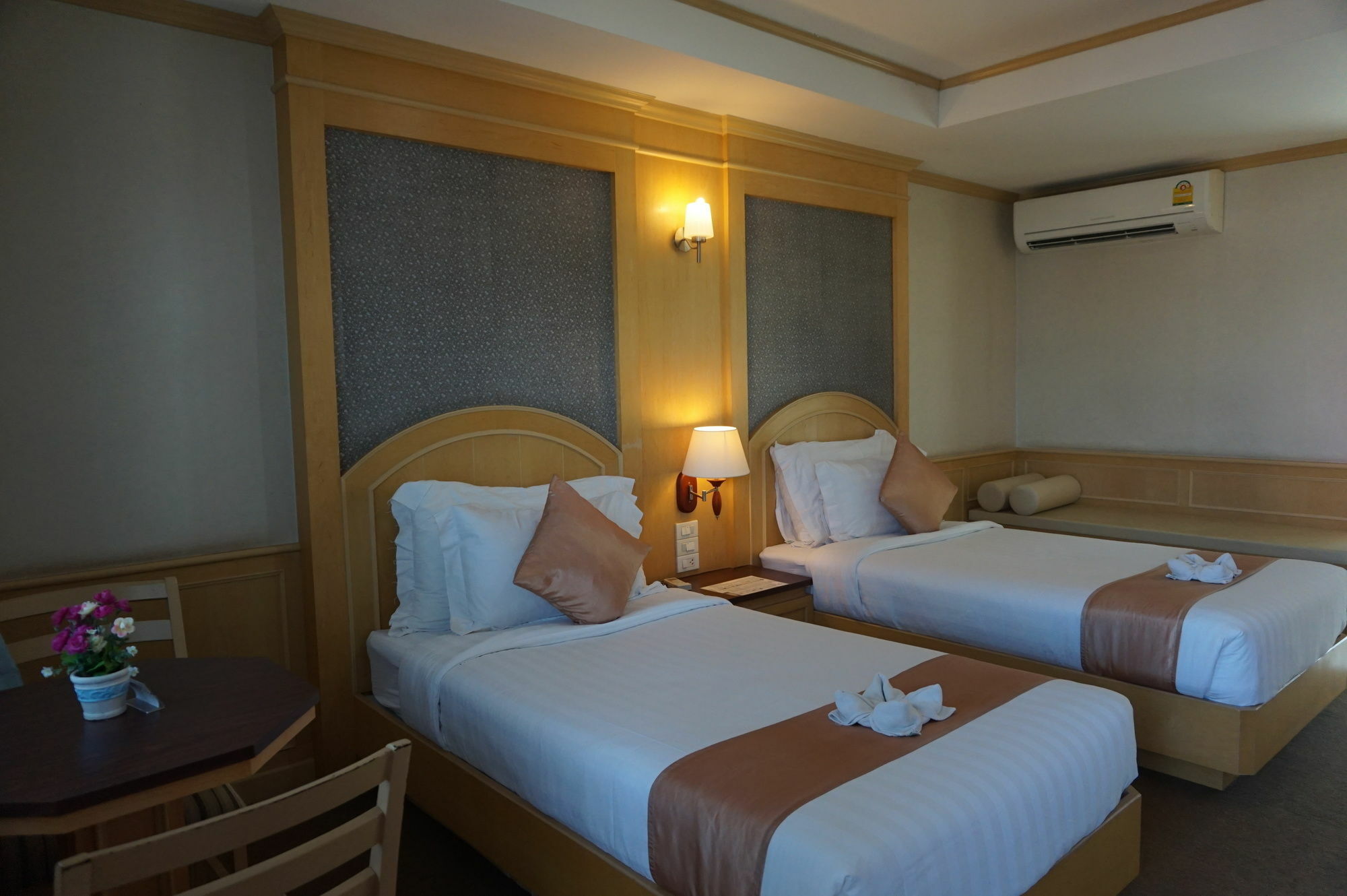 The Lion King Hotel Udonthani Екстериор снимка